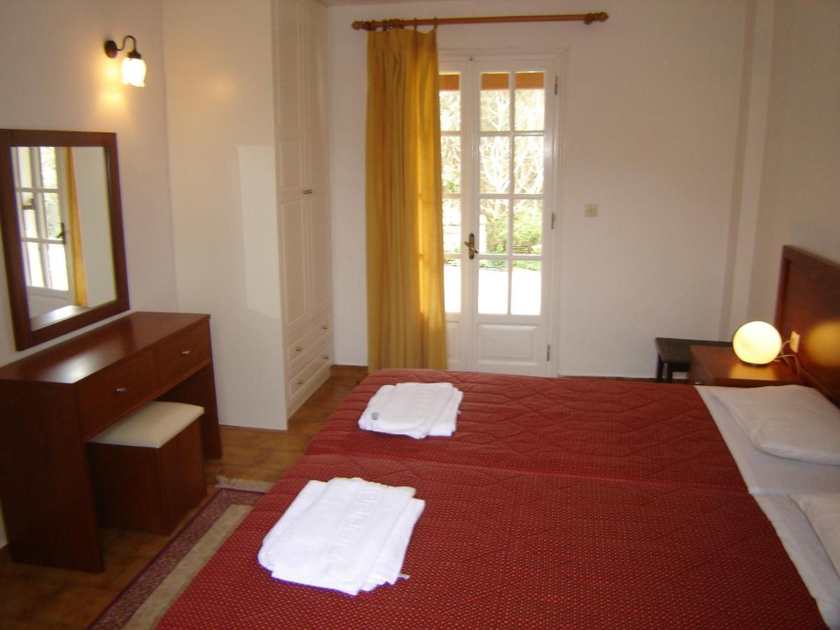 Villa Bacchus Kassiopi Corfu Kültér fotó