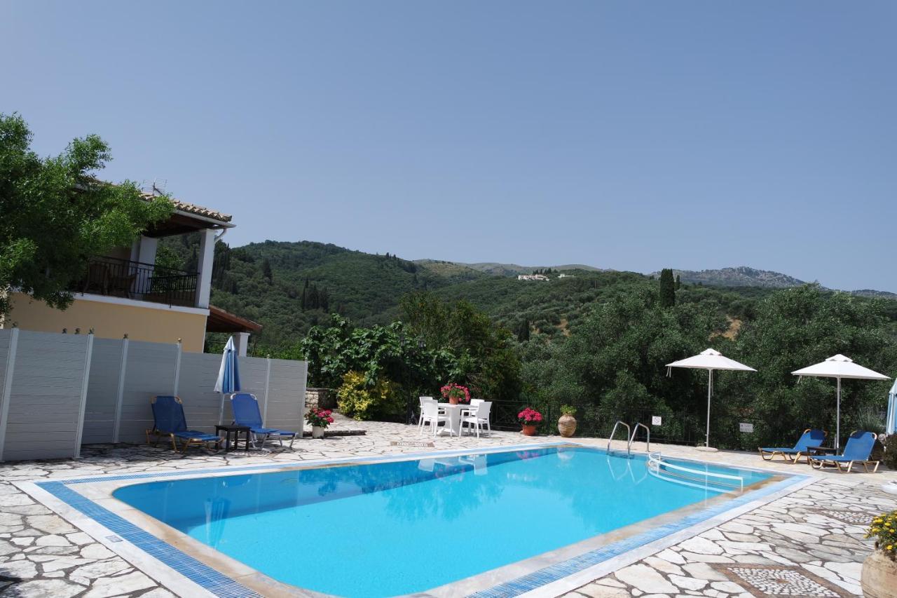 Villa Bacchus Kassiopi Corfu Kültér fotó