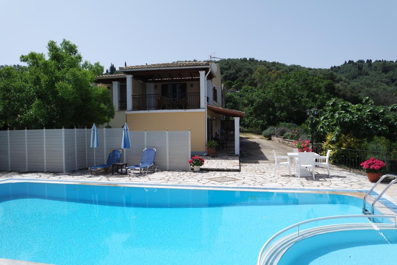 Villa Bacchus Kassiopi Corfu Kültér fotó
